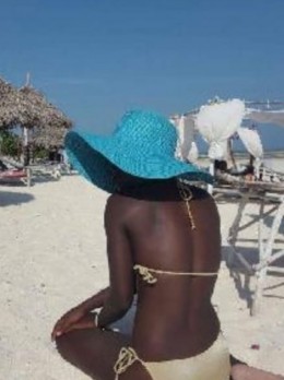 Kenyanberry - Escort in Nairobi - hair color Other